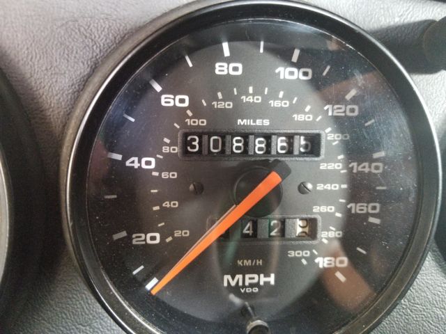 1991 White Porsche 911 Coupe