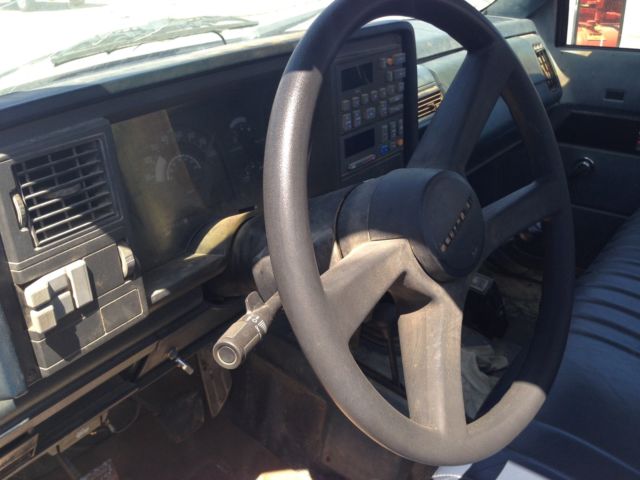 1991 White Chevrolet C/K Pickup 2500