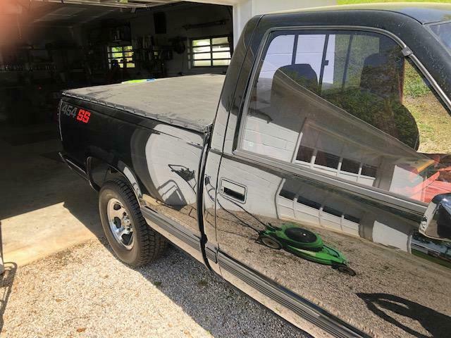 1991 Black Chevrolet C/K Pickup 1500 Standard Cab Pickup