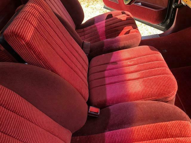 1991 Black Chevrolet C/K Pickup 1500 Standard Cab Pickup