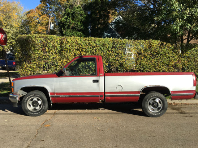 1991 Red/Gray Chevrolet C/K Pickup 1500 Regular Cab/Long Box