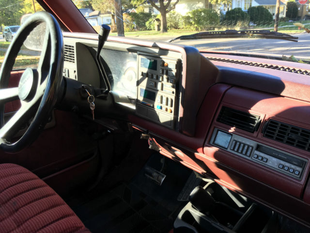 1991 Red/Gray Chevrolet C/K Pickup 1500 Regular Cab/Long Box
