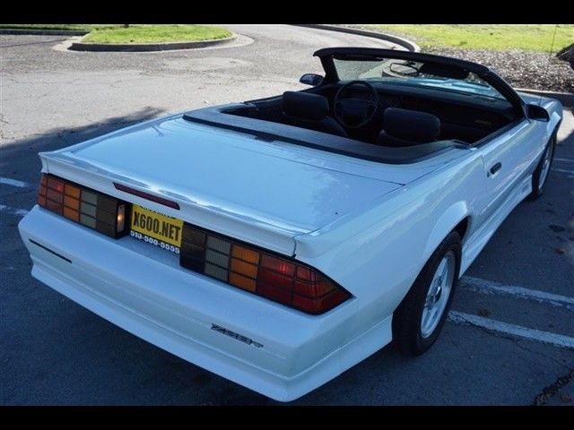 1991 White Chevrolet Camaro --