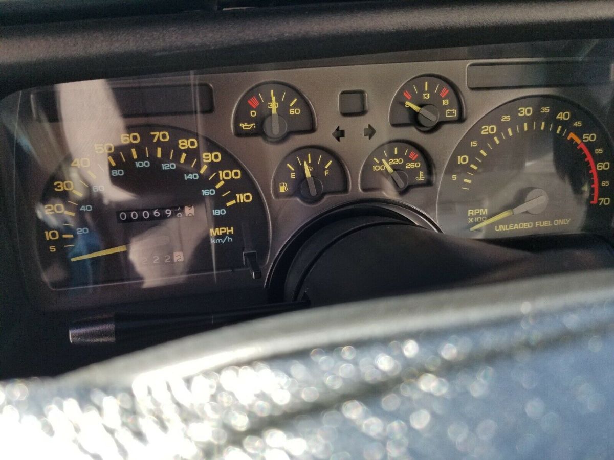 1991 Green Chevrolet Camaro
