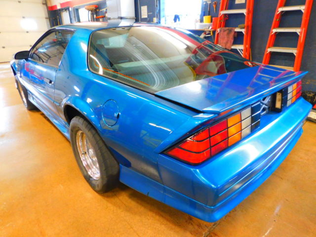 1991 Teal Chevrolet Camaro