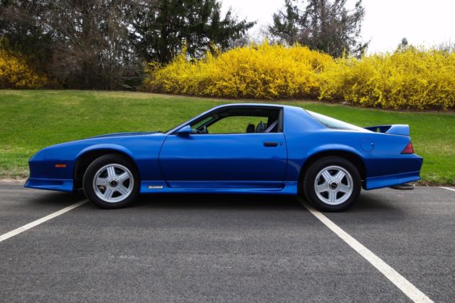 1991 Blue Chevrolet Camaro Coupe