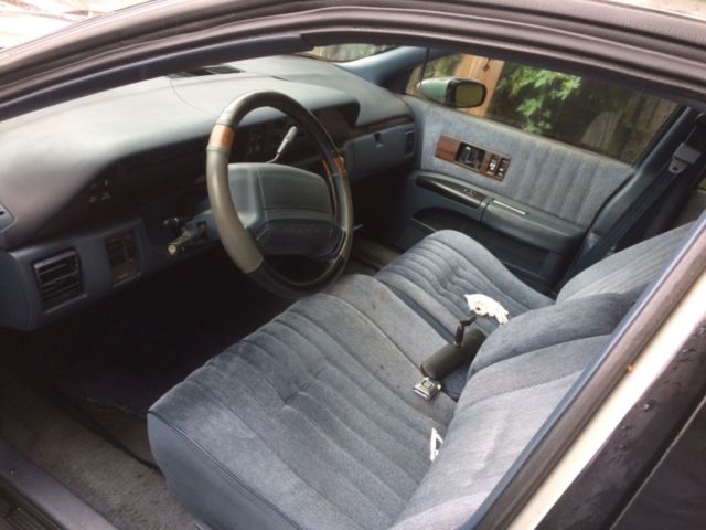 1991 Silver Chevrolet Capriceold Sedan