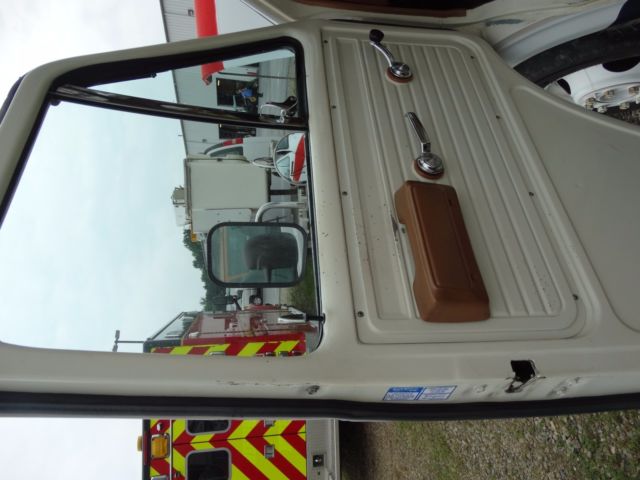 1991 White Chevrolet Other