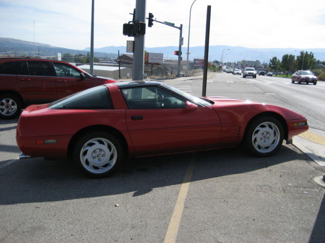 1991 Red Chevrolet Corvette