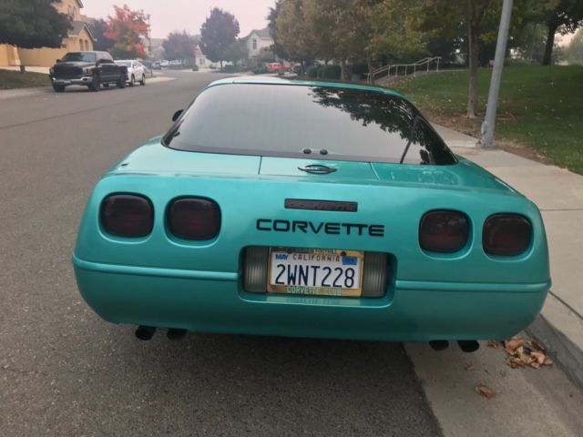 1991 Turquoise metallic Chevrolet Corvette Convertible