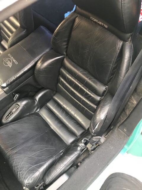 1991 Turquoise metallic Chevrolet Corvette Convertible