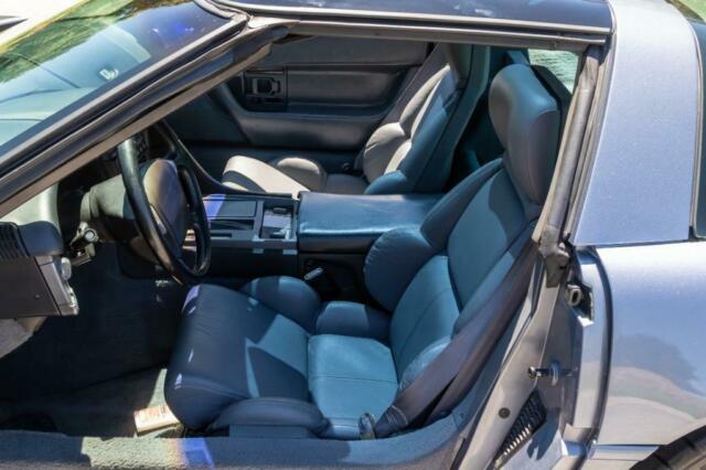 1991 Blue Chevrolet Corvette 2d Coupe