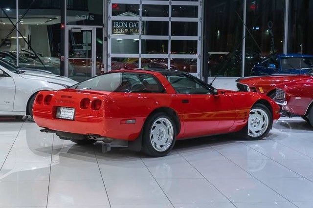1991 Red Chevrolet Corvette Coupe