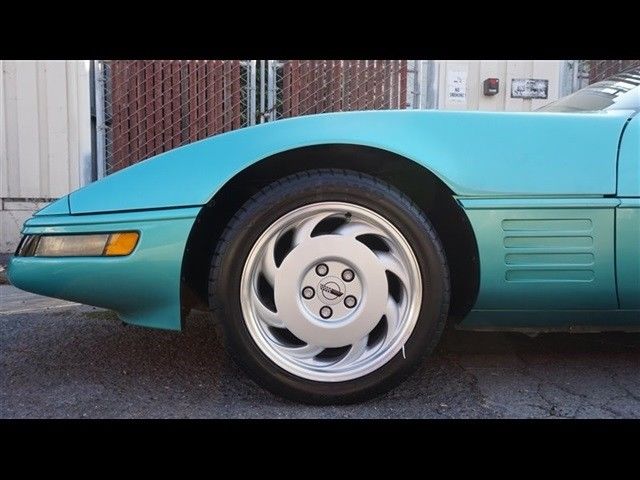 1991 Black Chevrolet Corvette --