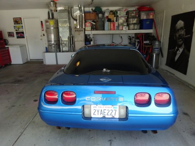 1991 White Chevrolet Corvette Coupe