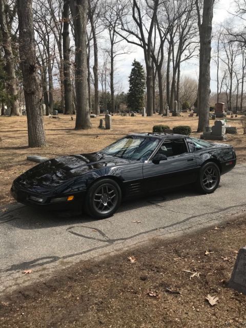 1991 Black Chevrolet Corvette Coupe