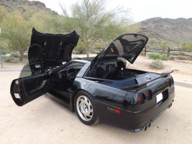 1991 Black Chevrolet Corvette Hatchback