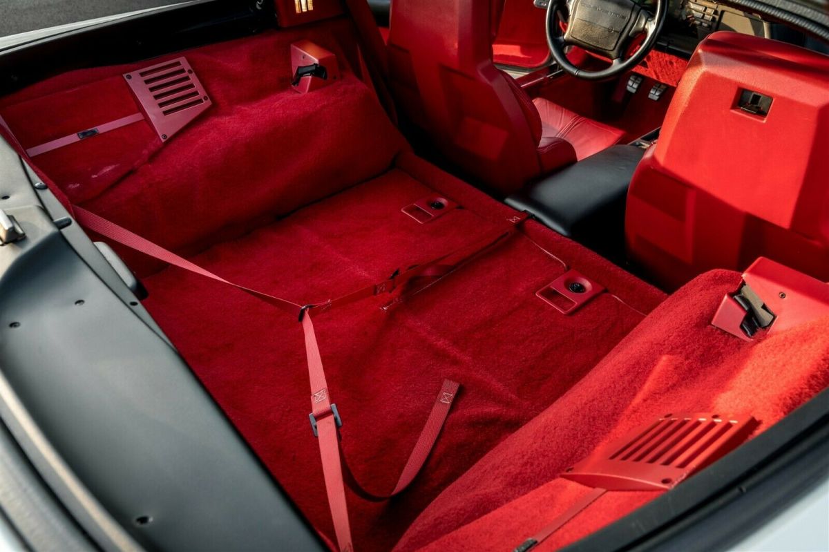 1991 White Chevrolet Corvette Coupe