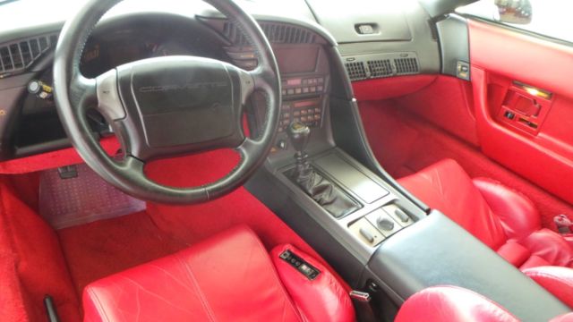 1991 White Chevrolet Corvette