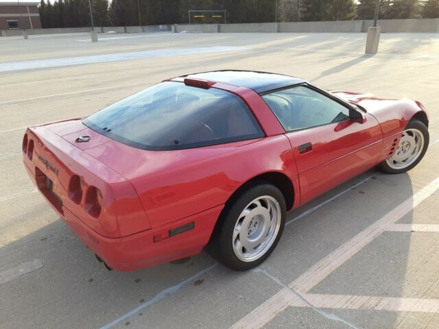 1991 Red Chevrolet Corvette