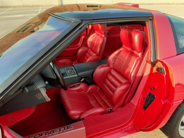1991 Red Chevrolet Corvette