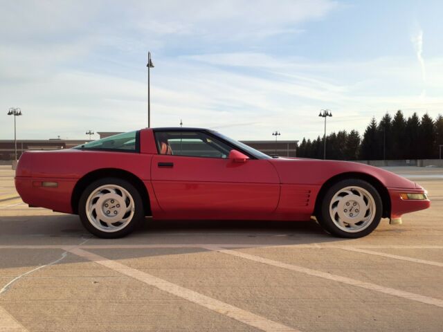 1991 Red Chevrolet Corvette