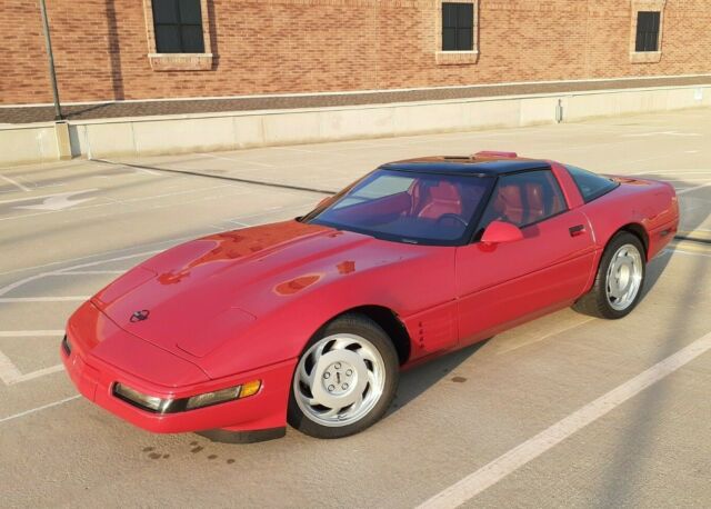 1991 Red Chevrolet Corvette