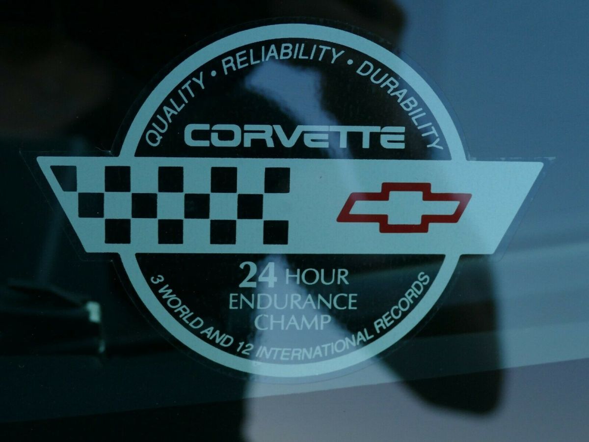 1991 Turquoise Metallic Chevrolet Corvette Coupe