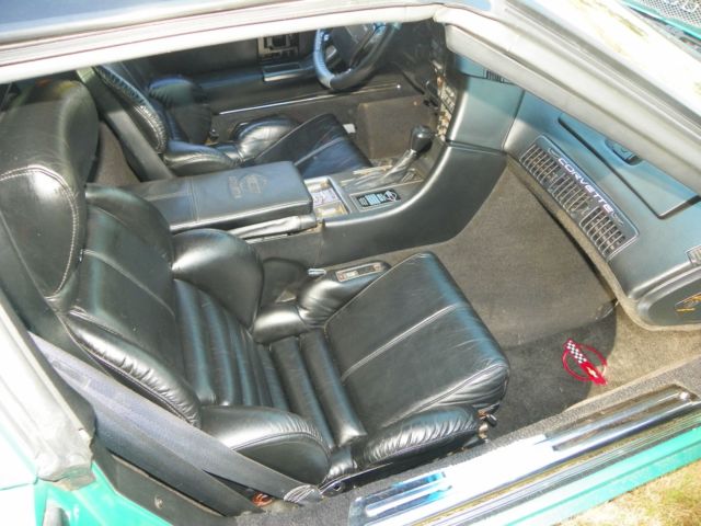 1991 Green Chevrolet Corvette Coupe