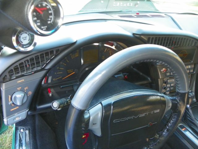 1991 Green Chevrolet Corvette Coupe