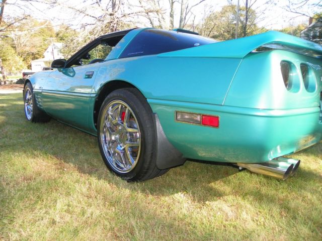 1991 Green Chevrolet Corvette Coupe