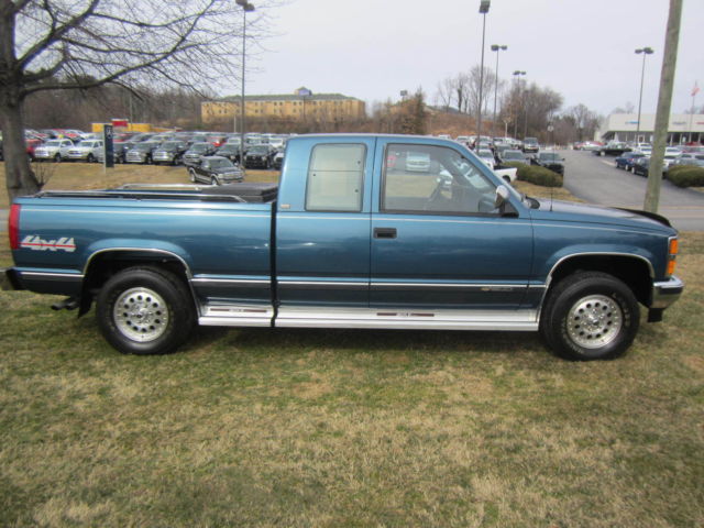 1991 Catalina Blue Metallic Chevrolet C/K Pickup 1500 Extended Cab Pickup