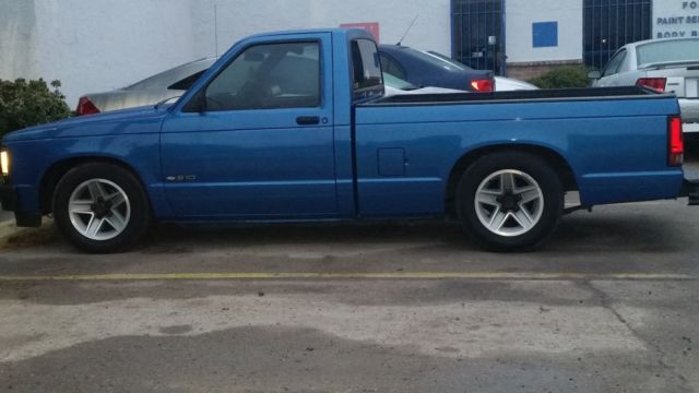1991 Blue Chevrolet S-10 Standard Cab Pickup
