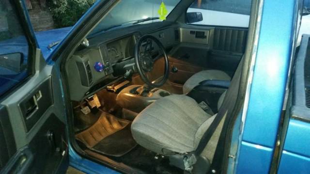 1991 Blue Chevrolet S-10 Standard Cab Pickup