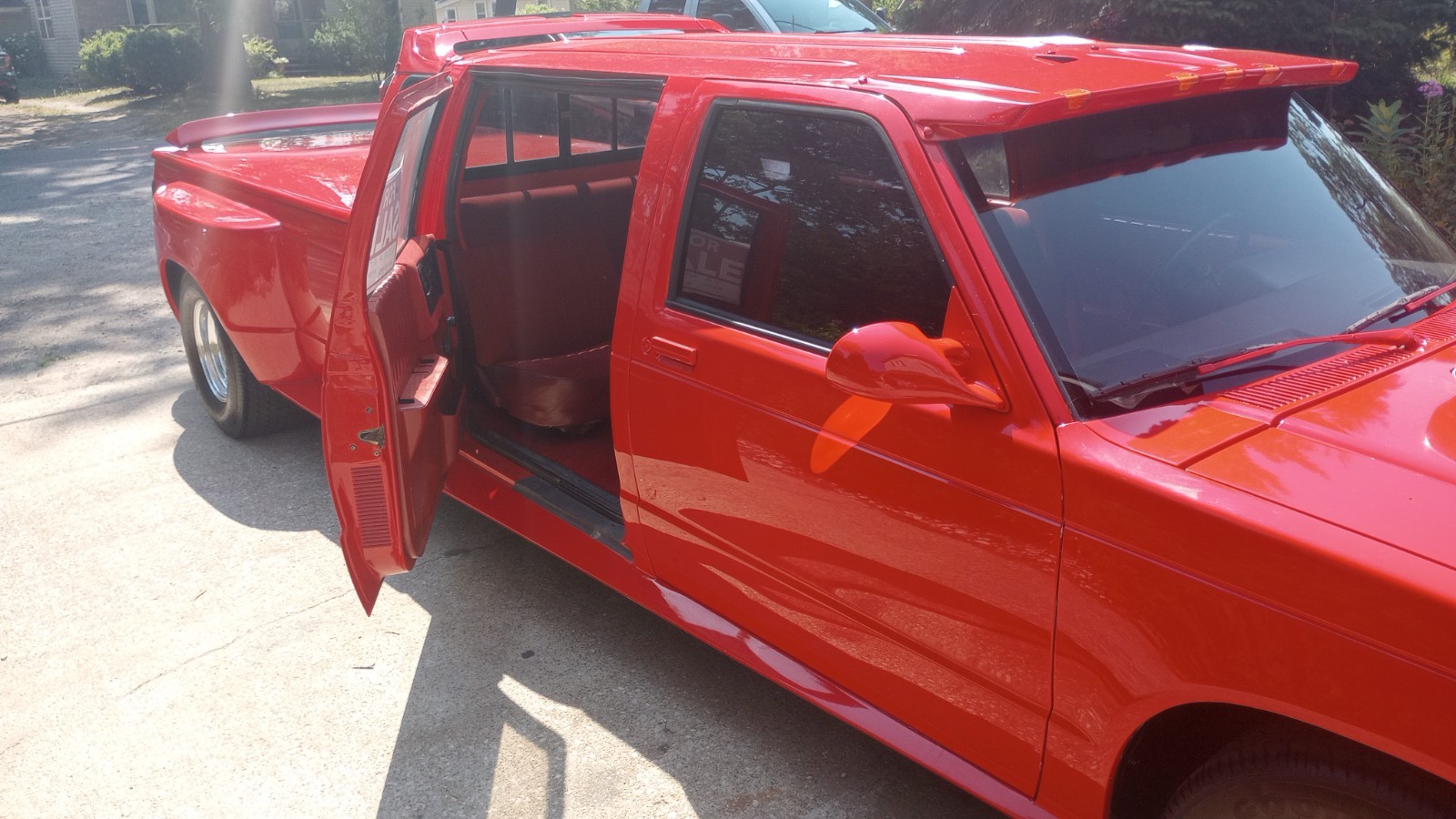 1991 Black Chevrolet S-10 Standard Cab Pickup