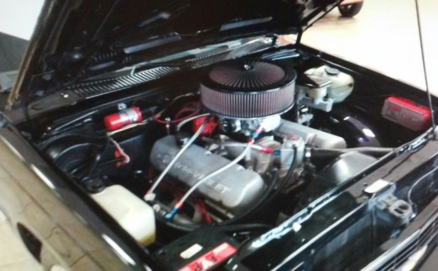 1991 Black Chevrolet S-10 Pick-up