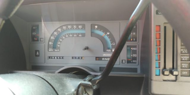 1991 Black Chevrolet S-10 Extended Cab Pickup