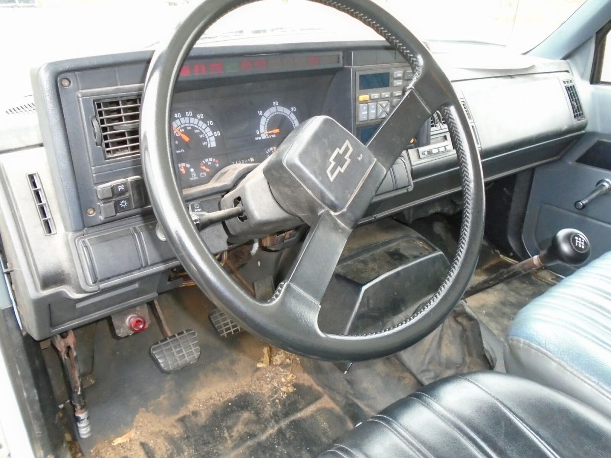 1991 White Chevrolet Other Pickups Truck