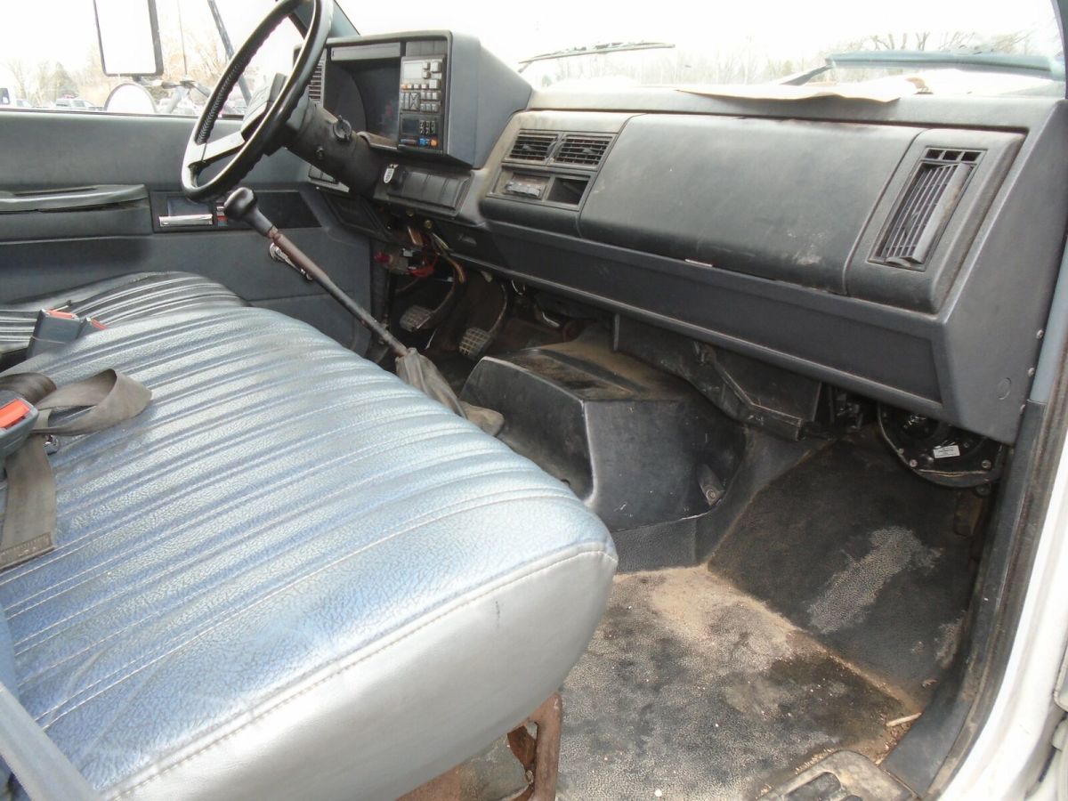 1991 White Chevrolet Other Pickups Truck