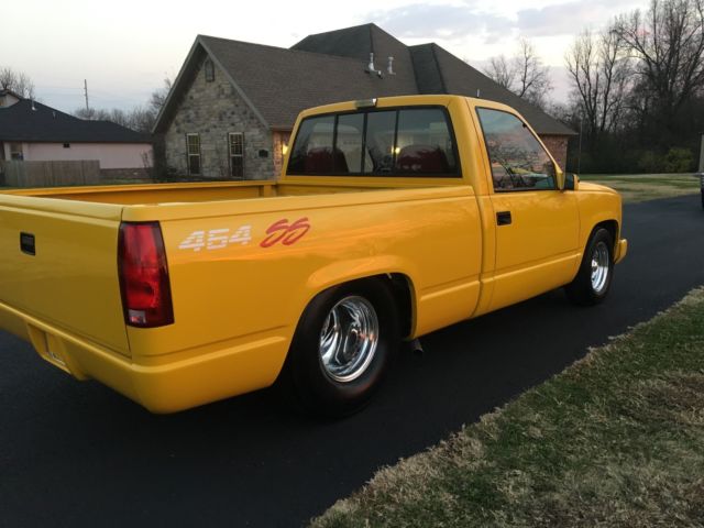 1991 Yellow Chevrolet C/K Pickup 1500 Cab & Chassis