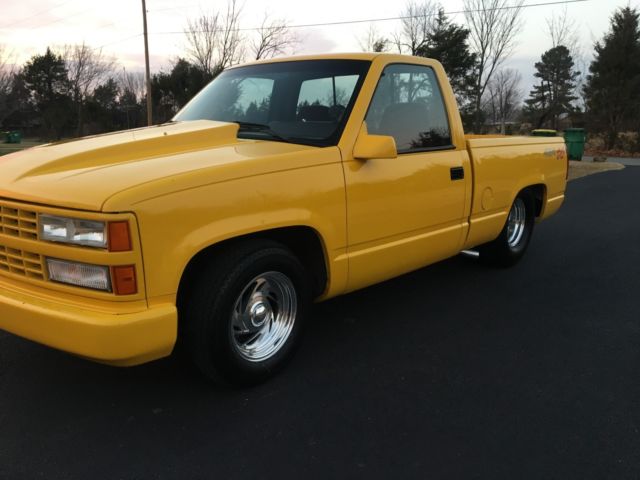 1991 Yellow Chevrolet C/K Pickup 1500 Cab & Chassis