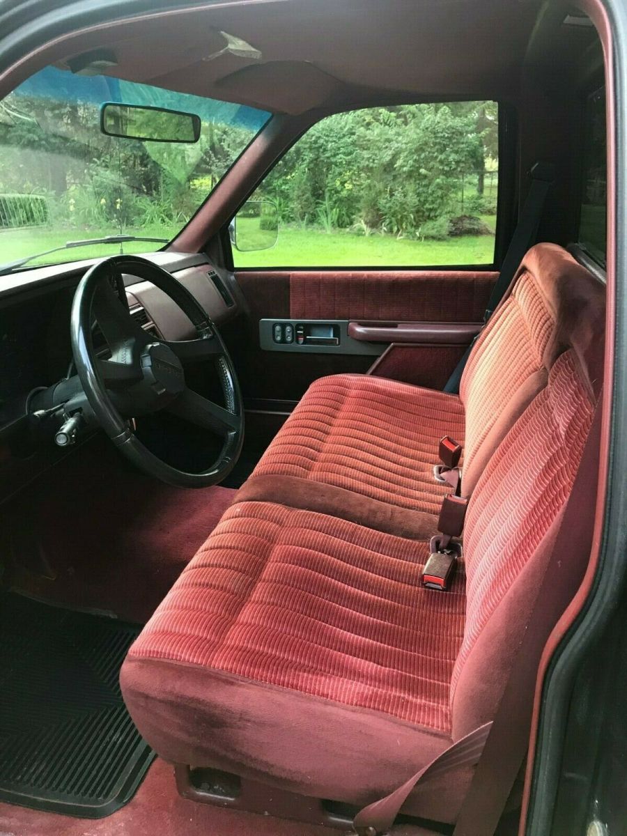 1991 Chevrolet C/K Pickup 1500 Standard Cab Pickup