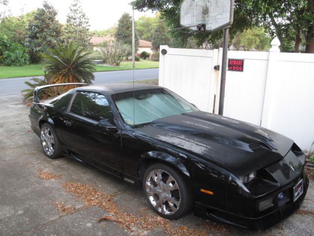 1991 Black Chevrolet Camaro Coupe