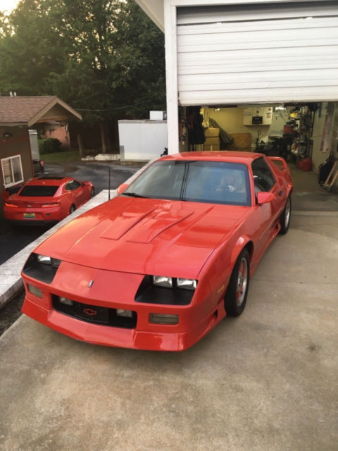1991 Red Chevrolet Camaro