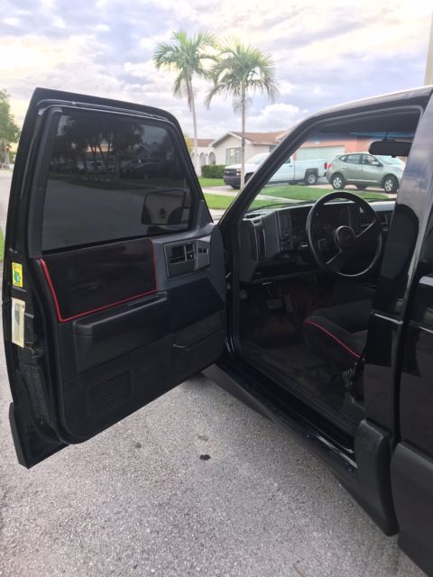 1991 Black GMC Syclone
