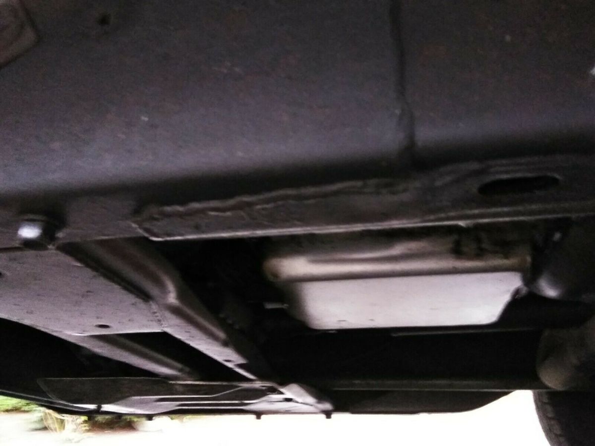 1991 White Chevrolet C/K Pickup 1500 Standard Cab Pickup