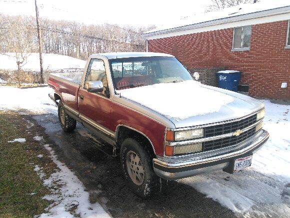 1991 Red Chevrolet Silverado 1500