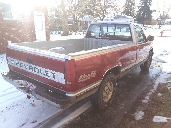 1991 Red Chevrolet Silverado 1500