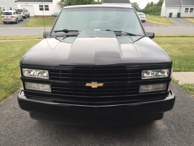 1991 Black Chevrolet C/K Pickup 1500 Standard Cab Pickup