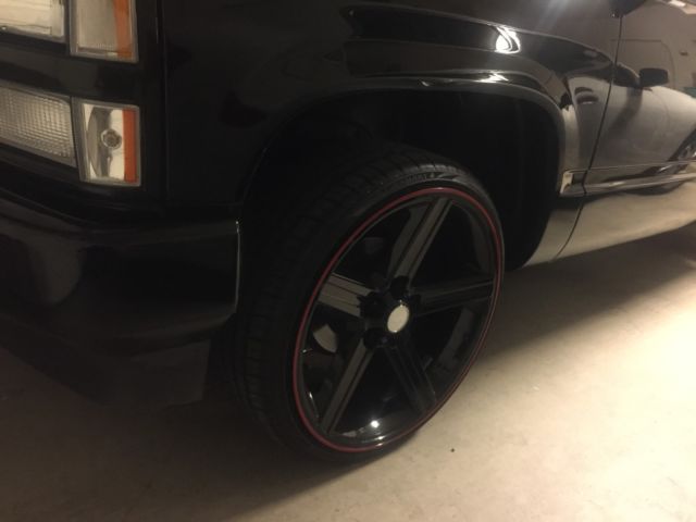 1991 Black Chevrolet C/K Pickup 1500 Standard Cab Pickup